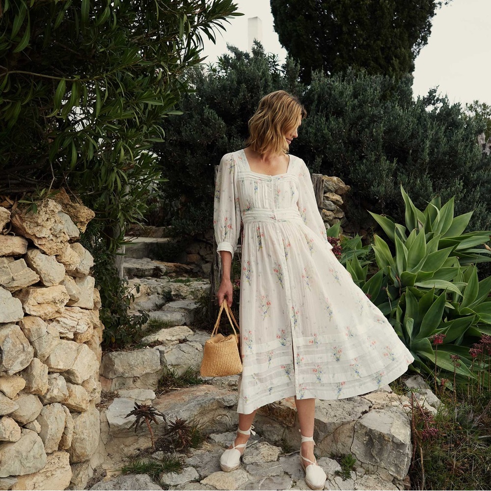 Doen Minta Dress